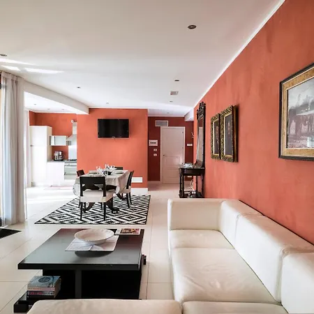 Luxury * Taormina