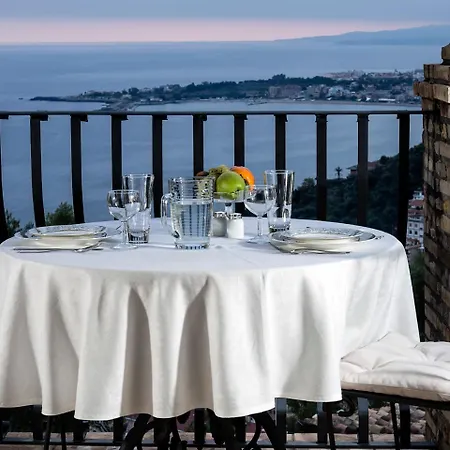 Luxury Appartamento Taormina